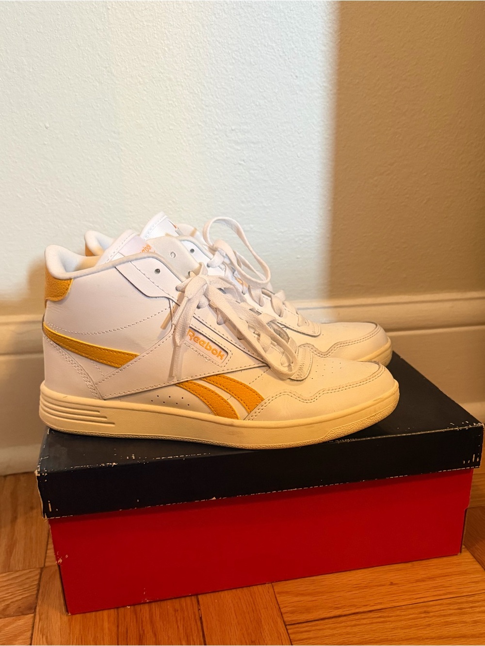 Reebok Women’s 8.5 White and Yellow High-Top Sneakers